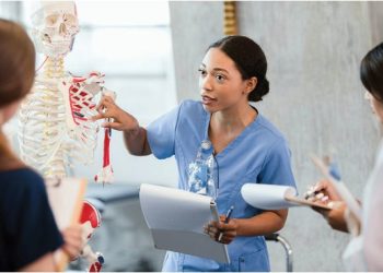 Trabalhadores Saudáveis (e Seguros) em Empresas Saudáveis (e Seguras): CAUSA OU CONSEQUÊNCIA?